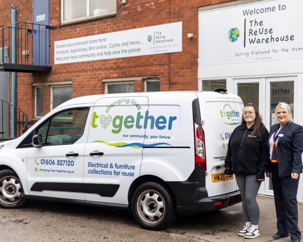 Lorna Hatton (left) from Changing Lives Together and Bellway sales advisor Tanya Vickerstaffe (right)